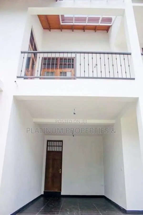 Brand New Super Luxury 20P House For Sale In Boralesgamuwa