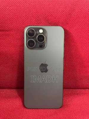 Apple iPhone 15 Pro Max (Used)