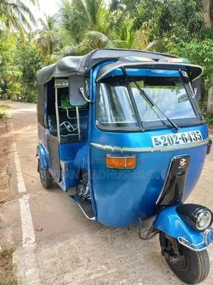 Bajaj RE 1996