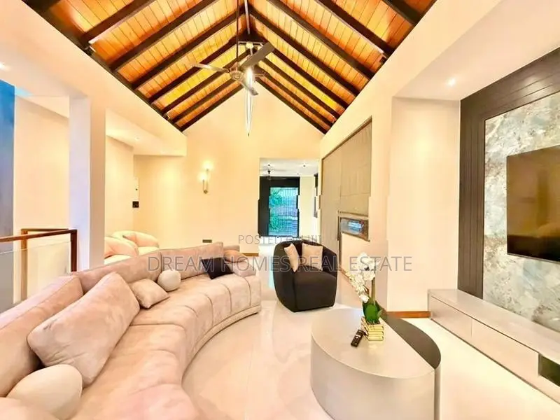 5-Bedroom Luxury House For Sale In Battaramulla Million