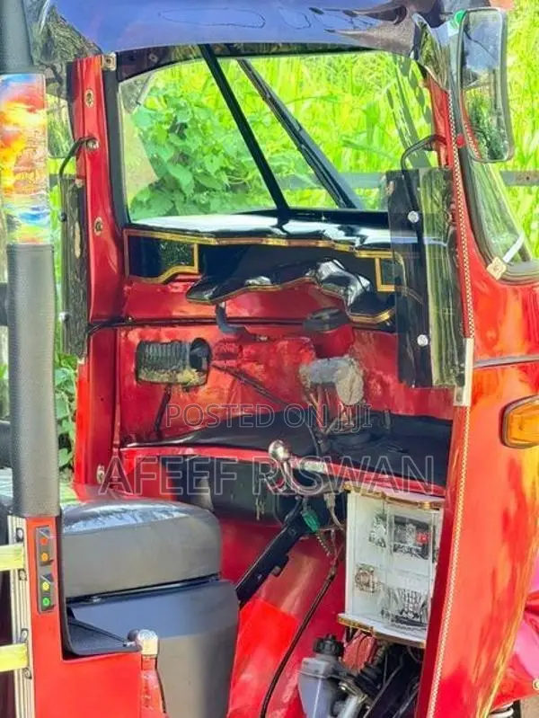 Bajaj RE 1997