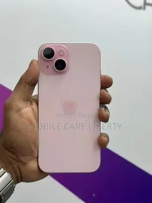 Apple iPhone 15 (Used)
