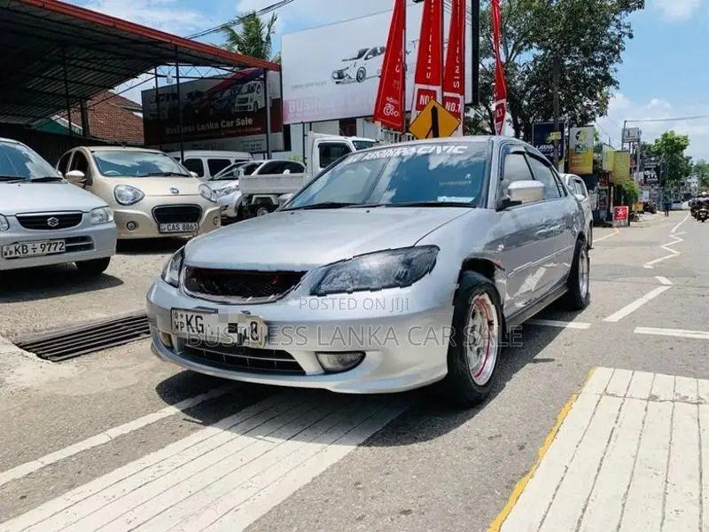 Honda Civic ES 5 2003