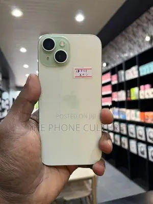 Apple iPhone 15 128GB (Used)