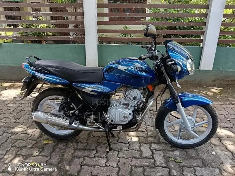 Bajaj Discover 2006