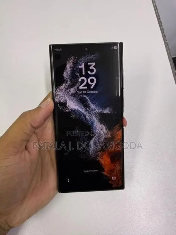 Samsung Galaxy S22 Ultra (Used)