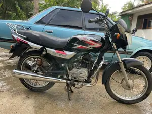 Bajaj CT100 2011