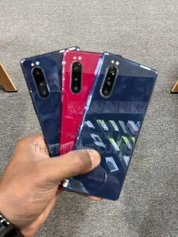 Sony Xperia 5 64GB (Used)