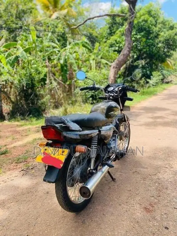 Bajaj CT100 2005
