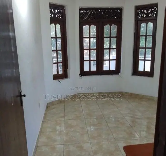 Twostory House for Rent Dehiwala