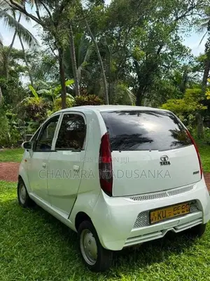 Tata Nano CX 2012