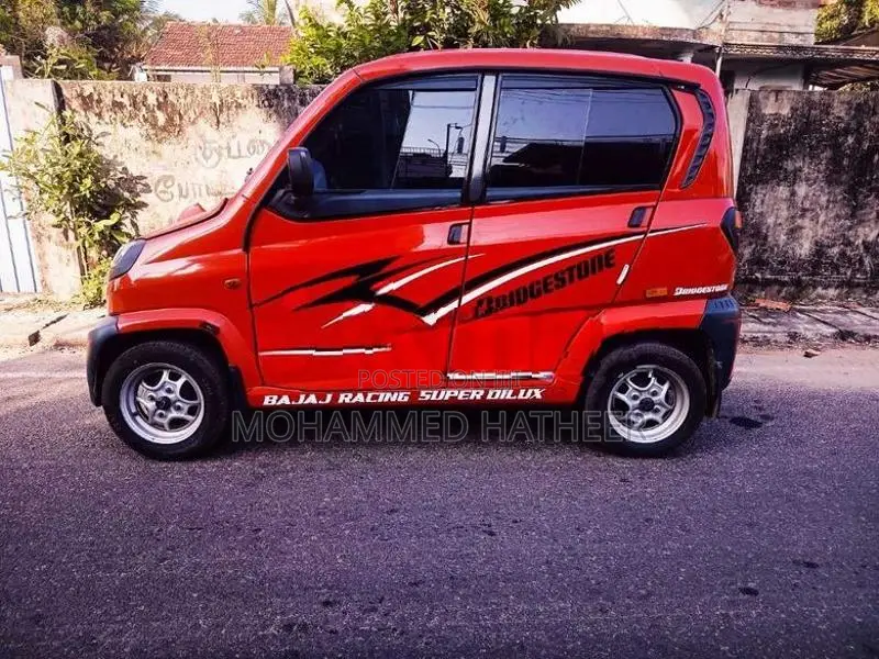Bajaj Qute 2019