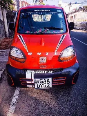 Bajaj Qute 2019