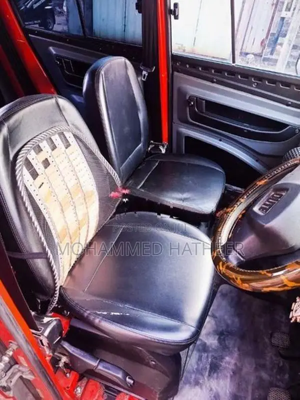 Bajaj Qute 2019