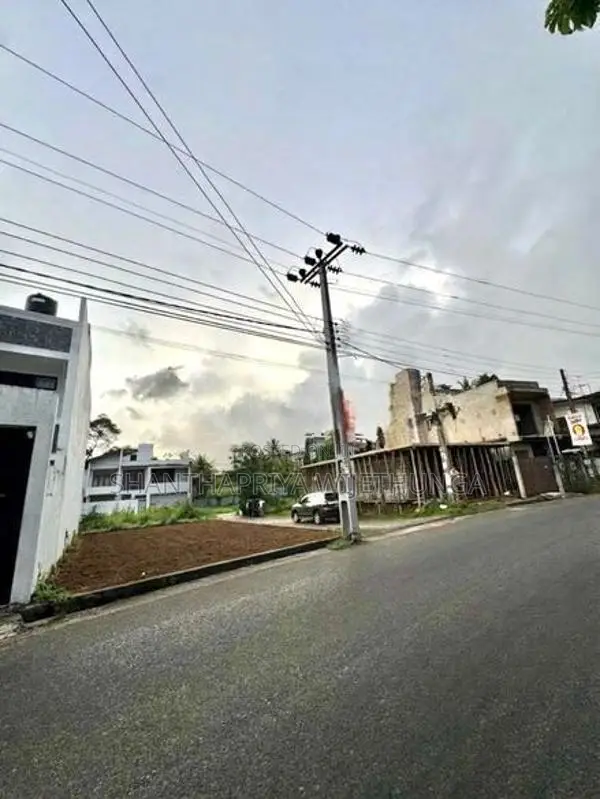 Malabe High Residencies With Commercial Land For Sale