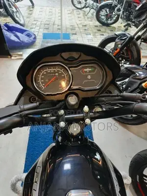 Bajaj Platina 100 ES 2026