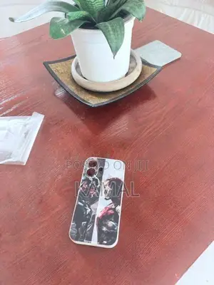 Apple iPhone 16 Back Cover