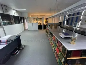0ffice space available for rent commercial propose horton place