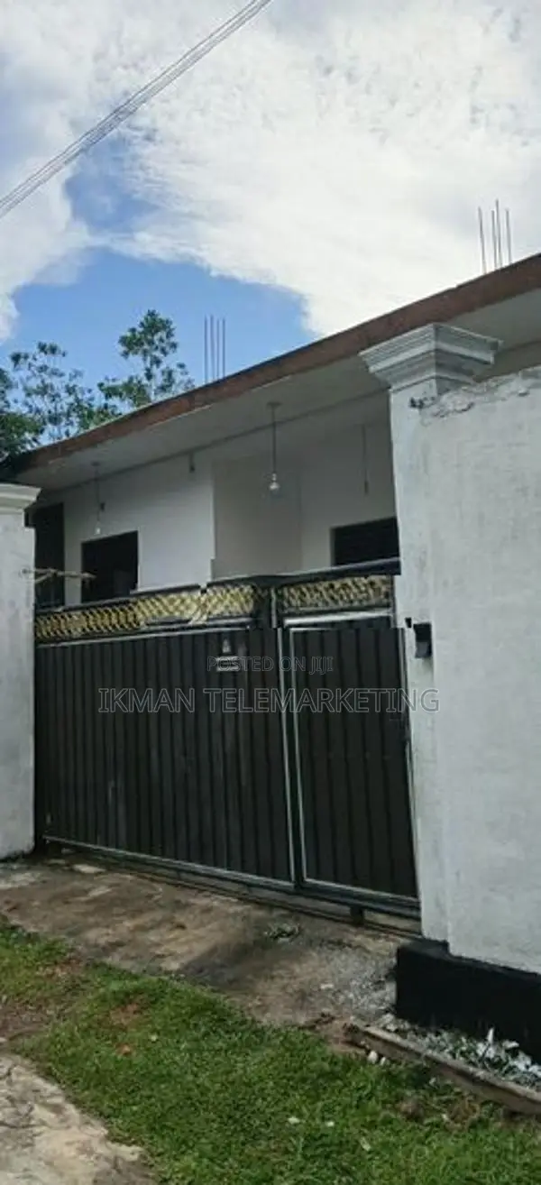 New House for Rent in Moronthuduwa, Wadduwa