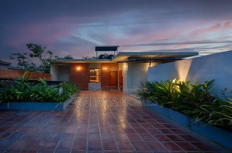 Solid House For Sale Battaramulla