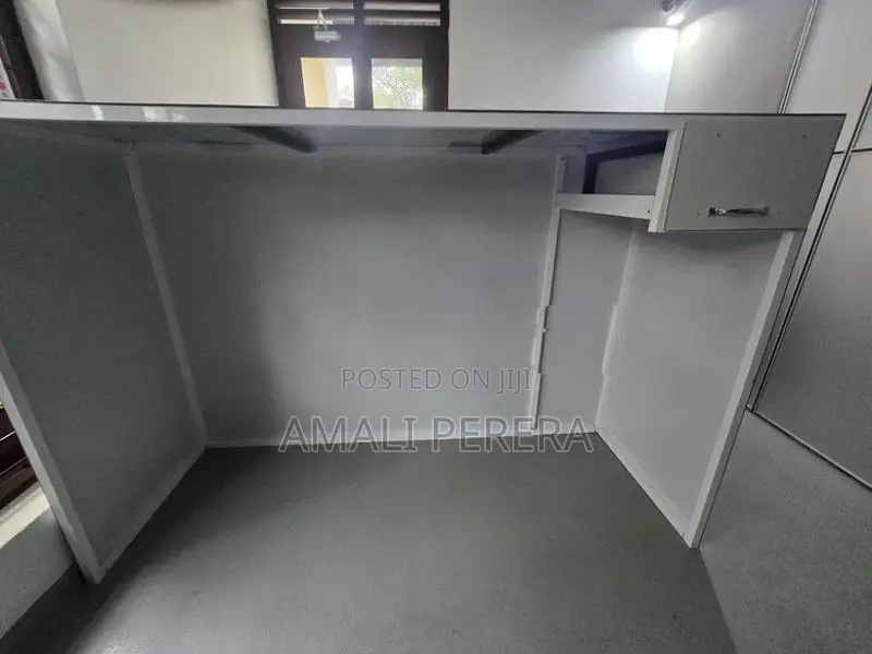 Cashier Table