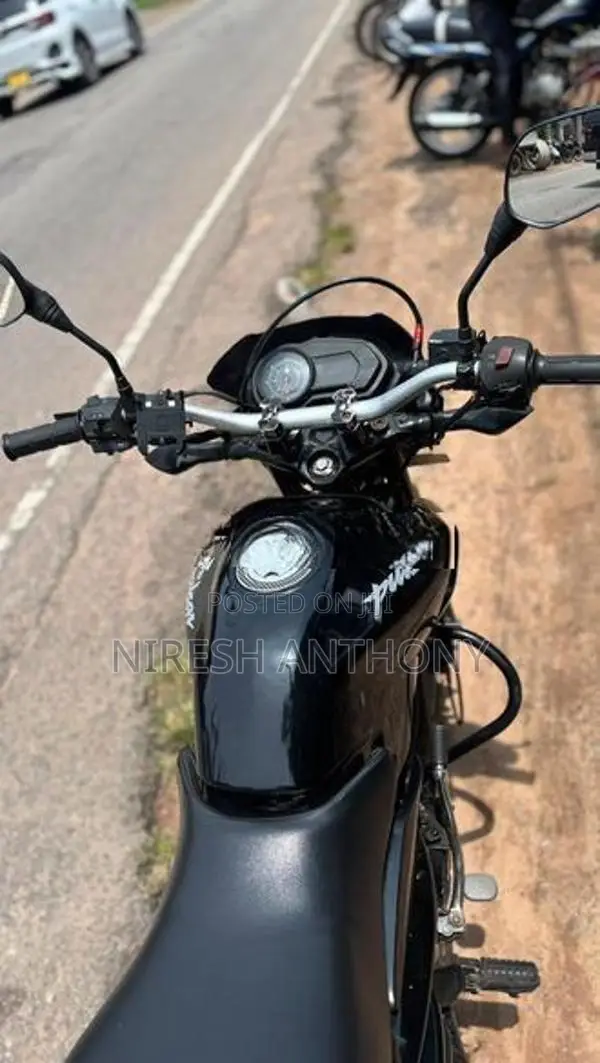 Bajaj Pulsar 135 2015