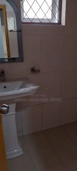 Singal story stand a lone house for rent maharagama