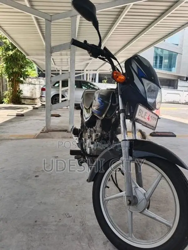 Bajaj CT100 Standard 2026