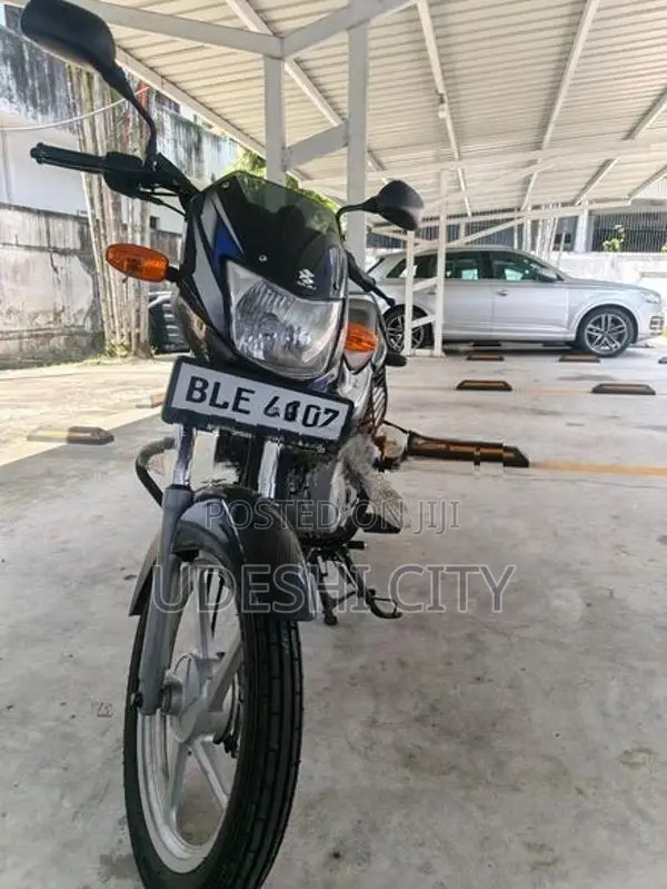 Bajaj CT100 Standard 2026