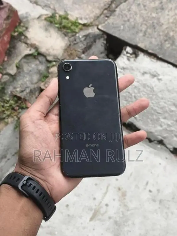 Apple iPhone XR 128g (Used)
