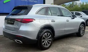 Mercedes Benz Progressive 2025