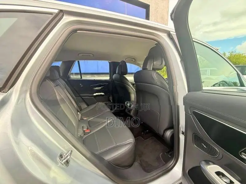 Mercedes Benz Progressive 2025