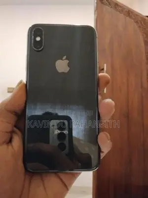 Apple iPhone X (Used)