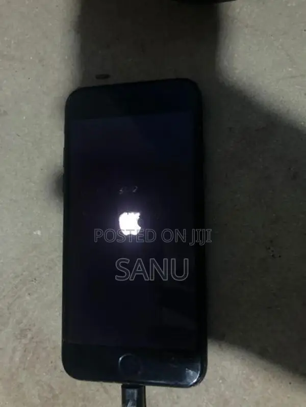 Apple iPhone 7 for Parts (Used)