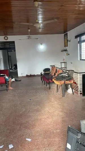 Rathmalana House For Sale 10.5 Perches Spacious In Ratmalana