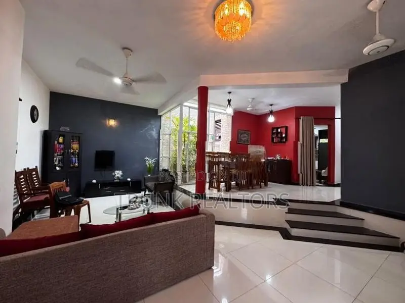 Spacious House, Colombo 05 03BR House For Sale (NK11998)