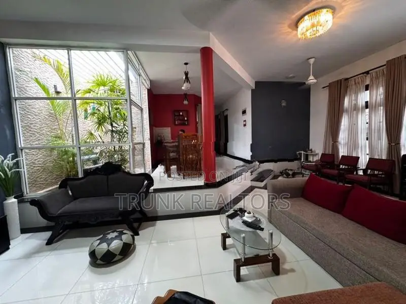 Spacious House, Colombo 05 03BR House For Sale (NK11998)