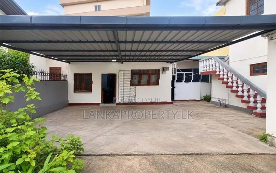 Commercial cum Residential Property for Sale in Kotahena, Colombo 13.