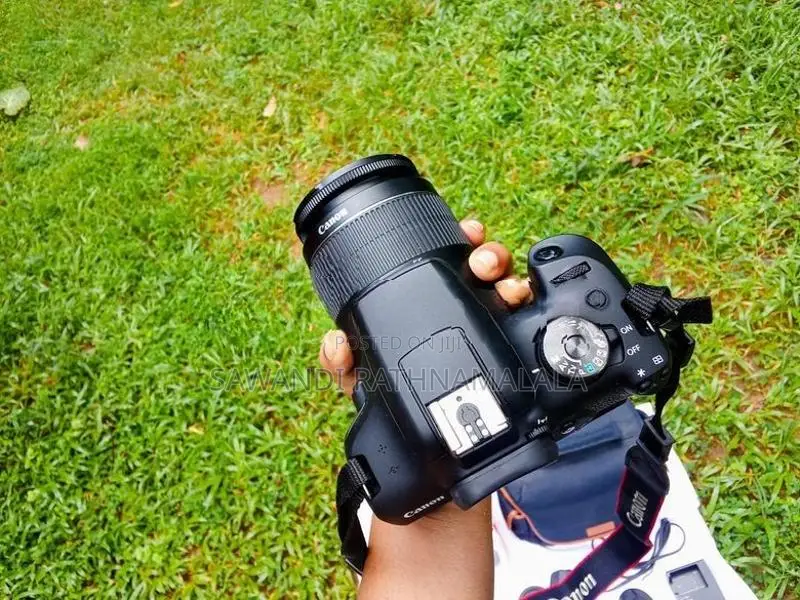 Canon 2000D