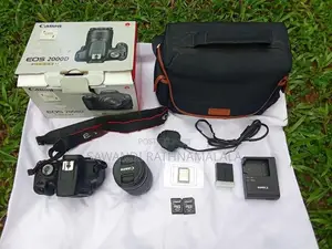 Canon 2000D