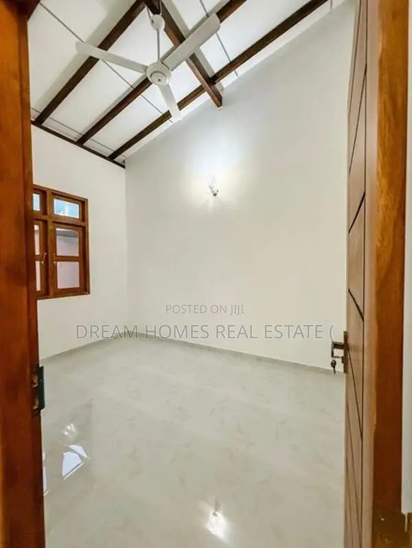 Brand New Single-Story House For Sale – Athurugiriya