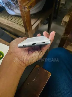 Google Pixel 7a (Used)