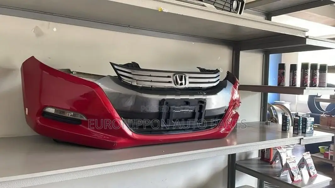 Honda Insight Front Bumper Complete