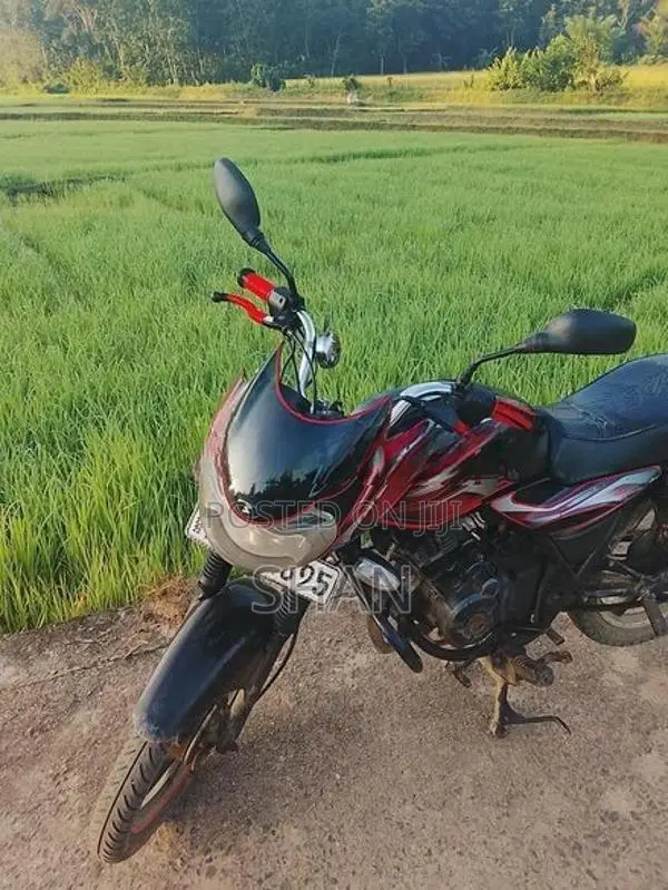 Bajaj Discover 2011