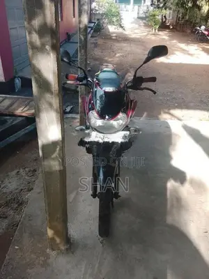 Bajaj Discover 2011