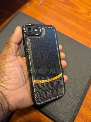 Apple iPhone 8 (Used)
