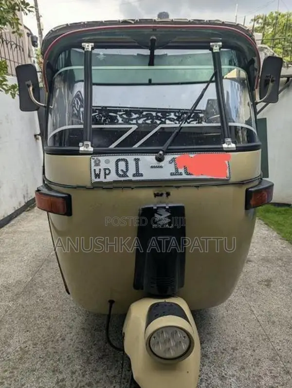 Bajaj RE 2006