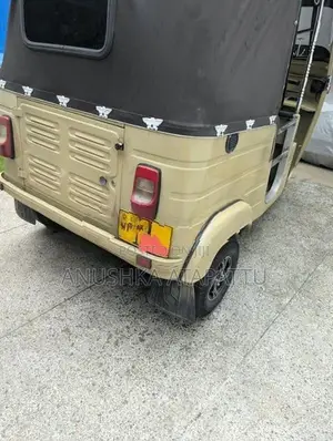 Bajaj RE 2006