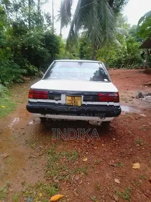 Toyota Carina 1985