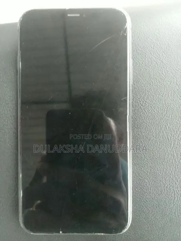Apple iPhone 11 (Used)